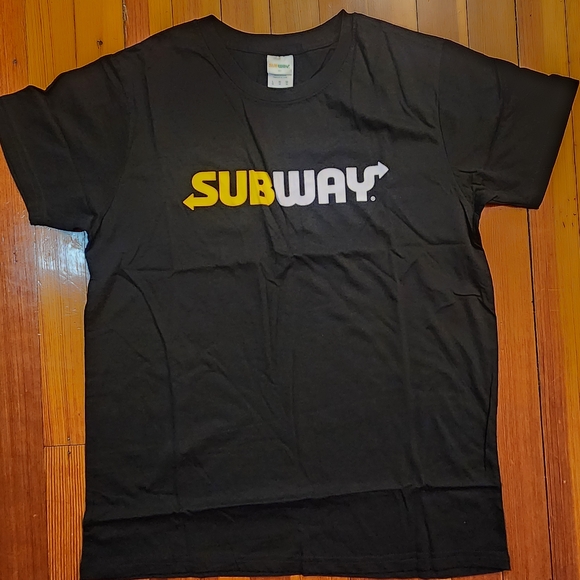 Subway Black T-Shirt - Picture 1 of 4